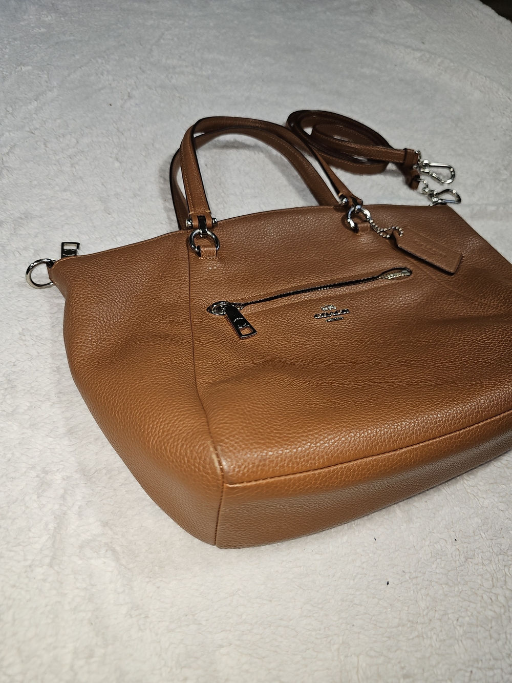 COACH CROSSBODY SHOULDER HANDBAG PEBBLED LEATHER. - Picture 4 of 12